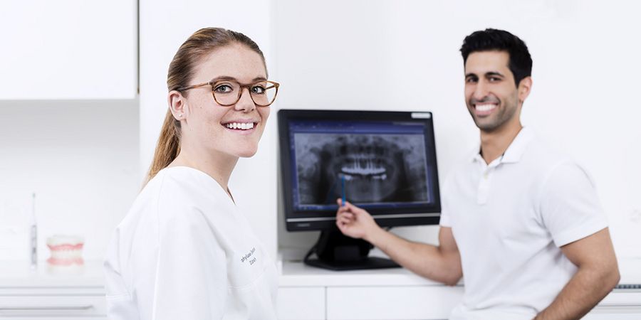 Professional teeth whitening with modern methods and technology | Swiss Smile 