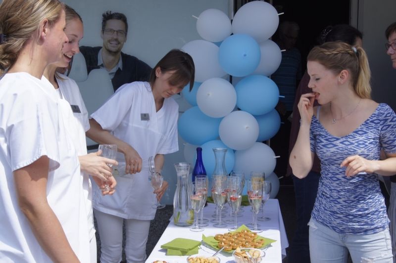 charitable donation cheque presentation to smiling gecko